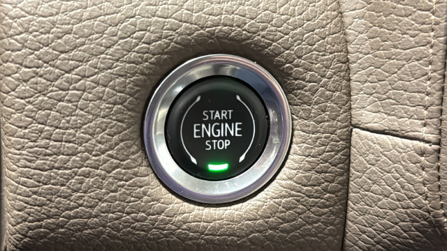 Used 2022 GMC Yukon Denali AWD/4WD image 39