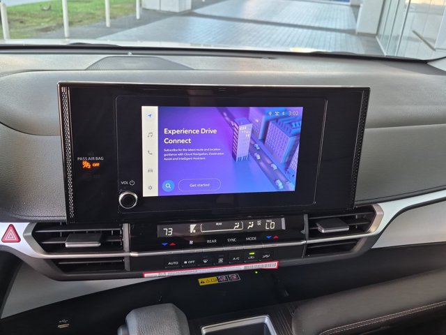 Certified 2026 Toyota Sienna LE FWD image 21