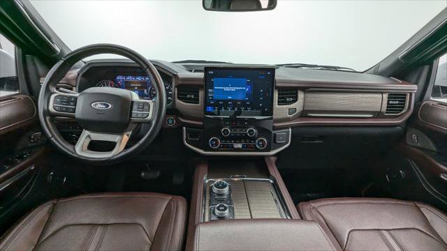 Used 2023 Ford Expedition Limited image 26