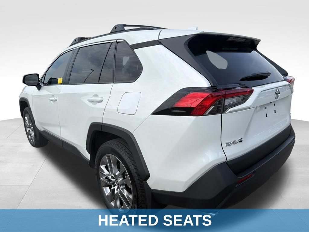 Used 2025 Toyota RAV4 XLE Premium w/ Weather Package AWD/4WD image 20