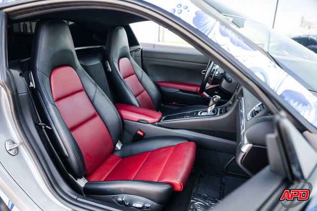 Used 2018 Porsche 718 Cayman RWD image 82