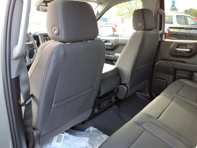 New 2026 Chevrolet Silverado 1500 Custom w/ Turbomax Blackout Package AWD/4WD image 8