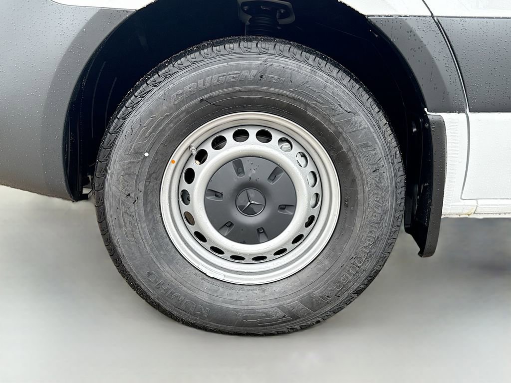 New 2026 Mercedes-Benz Sprinter 2500 image 28