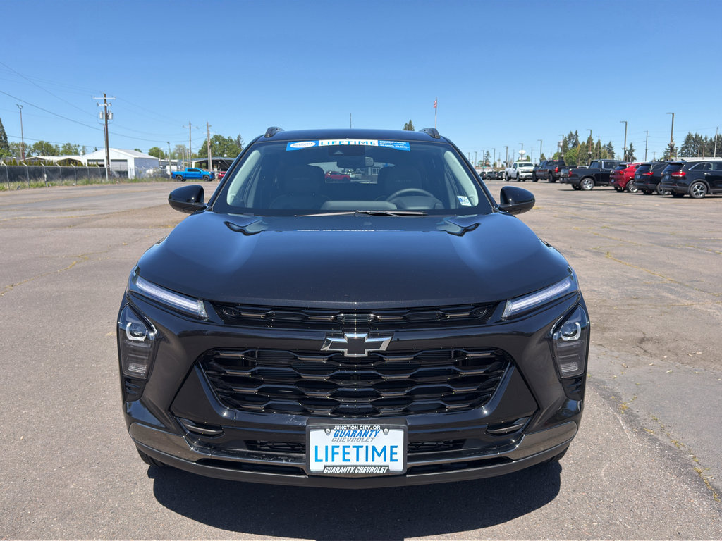 New 2026 Chevrolet Trax ACTIV FWD image 2