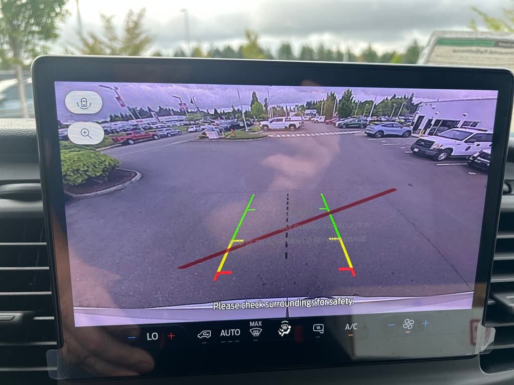 New 2025 Ford Transit 250 148 Medium Roof w/ Load Area Protection Package image 28