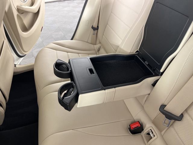 Used 2022 Mercedes-Benz GLC 300 4MATIC image 44