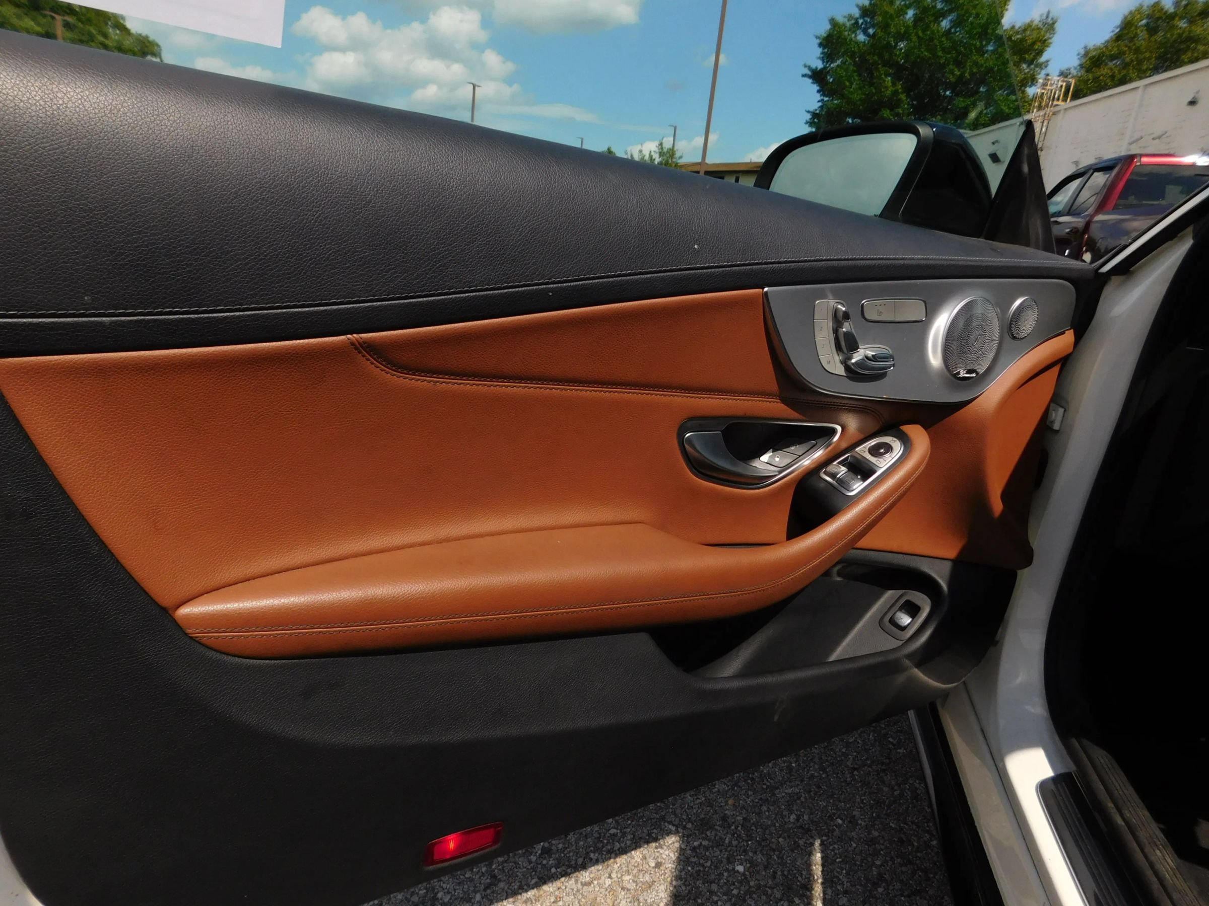 Used 2017 Mercedes-Benz C 300 Coupe image 11