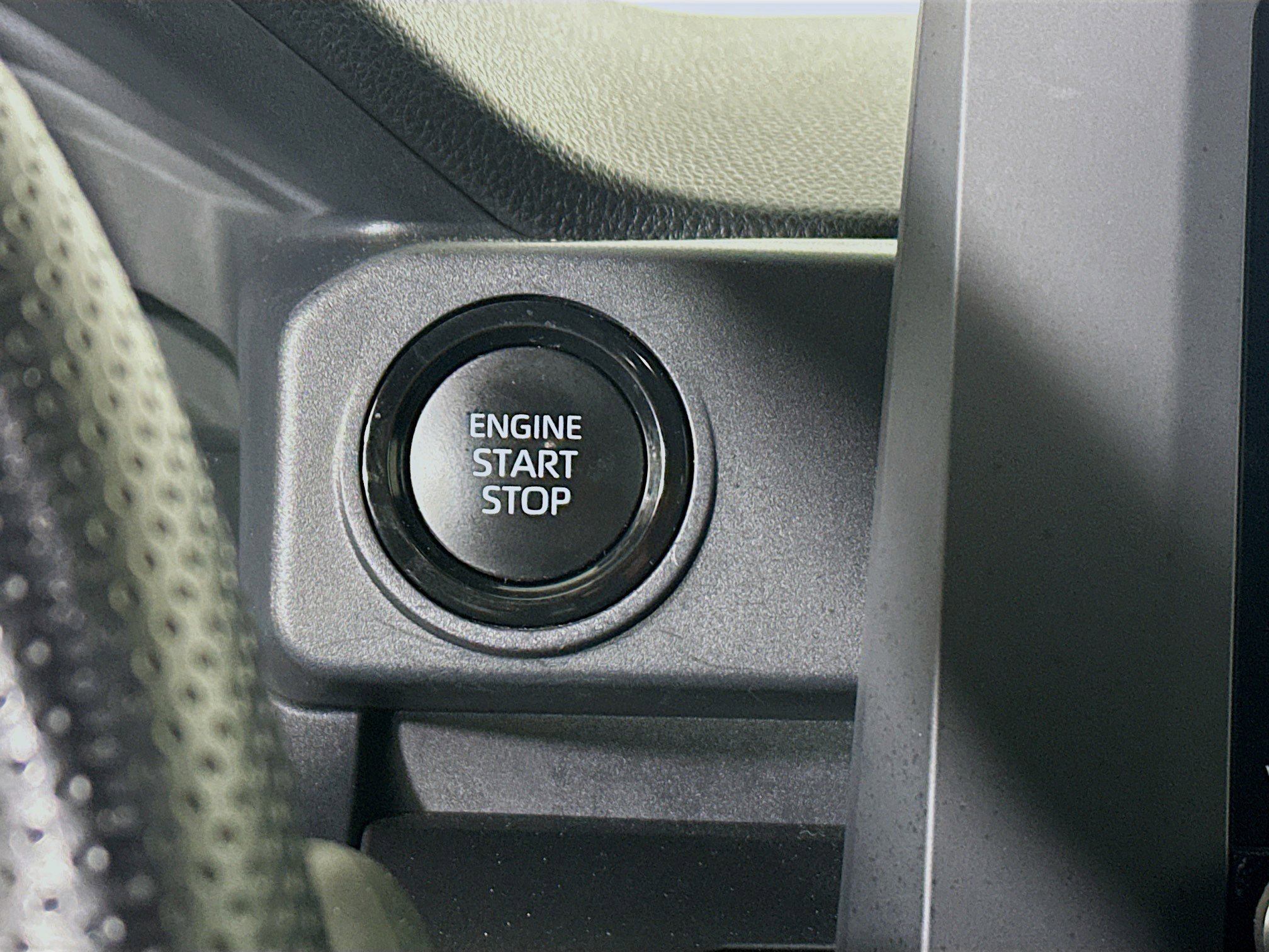 Used 2024 Toyota Tacoma SR AWD/4WD image 20
