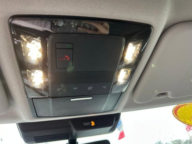 Used 2025 Mitsubishi Outlander SE image 25