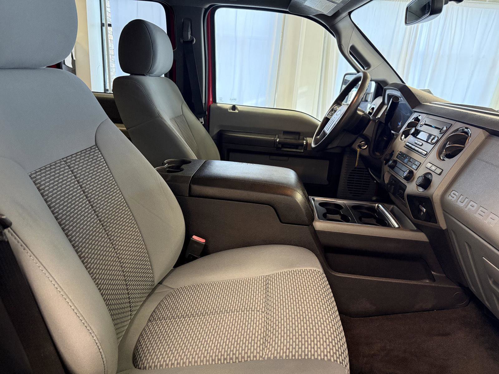 Used 2013 Ford F250 XLT w/ XLT Interior Pkg image 19