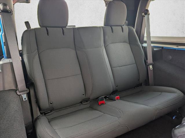 Used 2022 Jeep Wrangler Sport AWD/4WD image 18