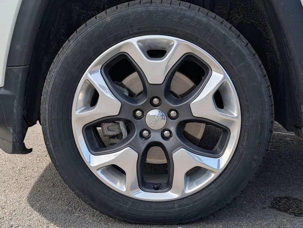 Used 2019 Jeep Compass Limited image 15
