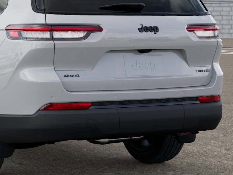 New 2025 Jeep Grand Cherokee L Limited w/ Black Appearance Package image 13