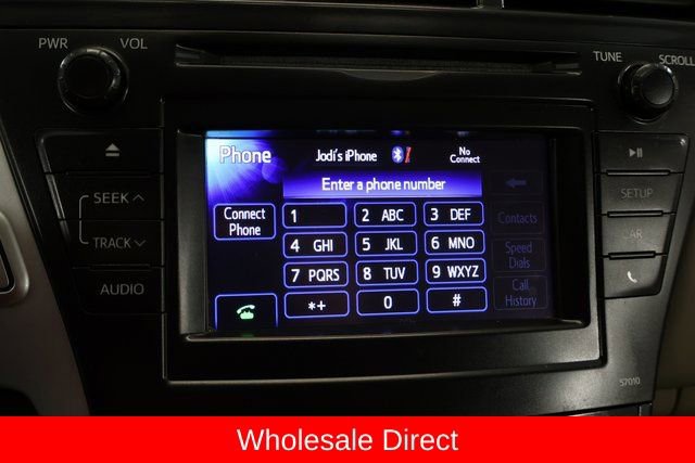 Used 2014 Toyota Prius V Two image 21