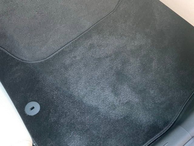 Certified 2025 Genesis G70 2.5T image 35