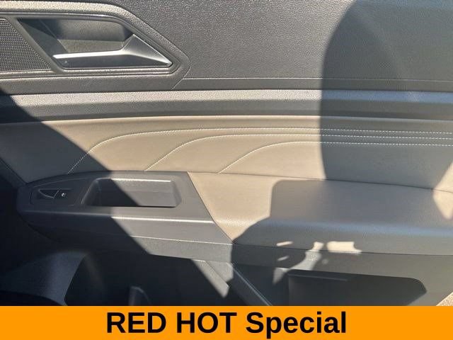 Used 2021 Volkswagen Atlas Cross Sport SEL Premium R-Line AWD/4WD image 38