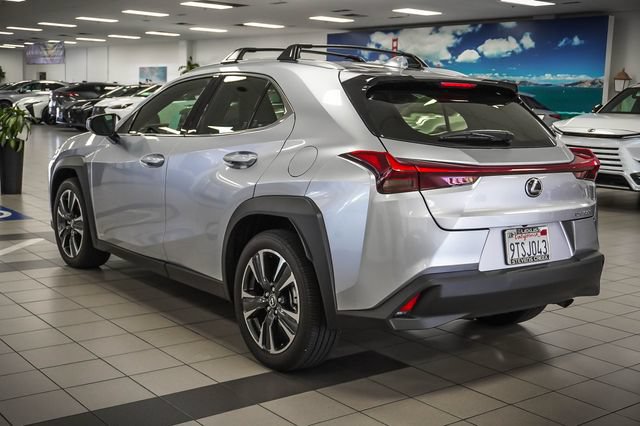 Certified 2025 Lexus UX 300h FWD w/ Accessory Package (Z2) image 8