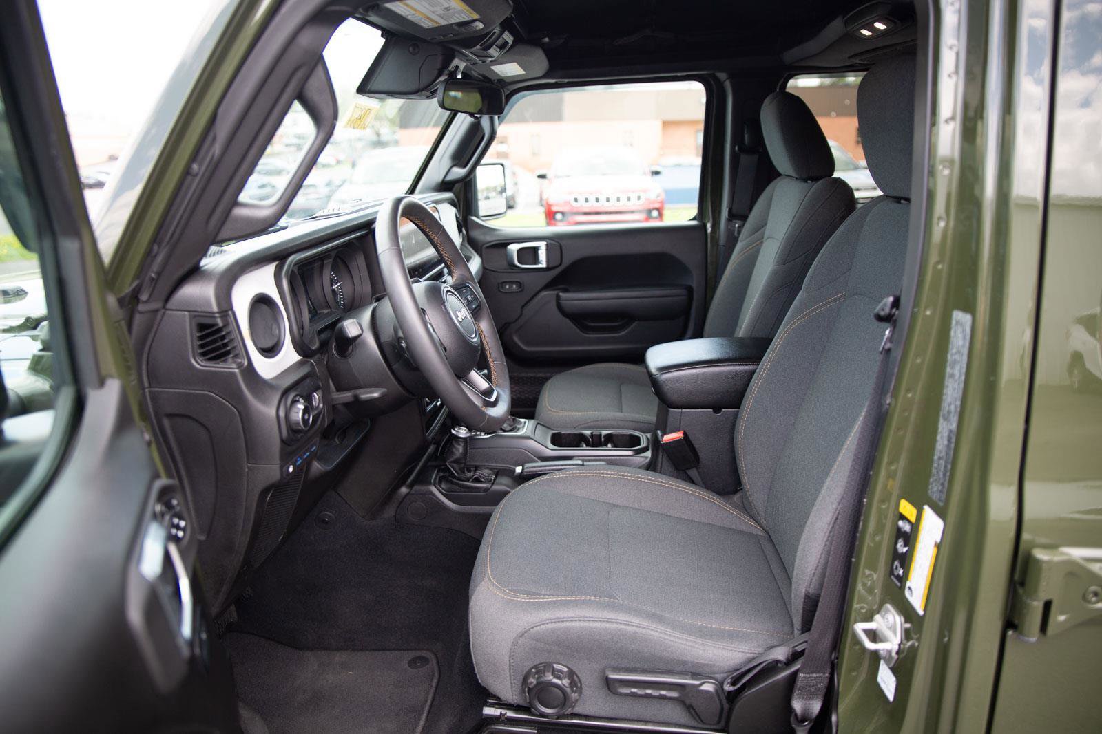 Used 2024 Jeep Wrangler Sport S w/ Convenience Group image 19