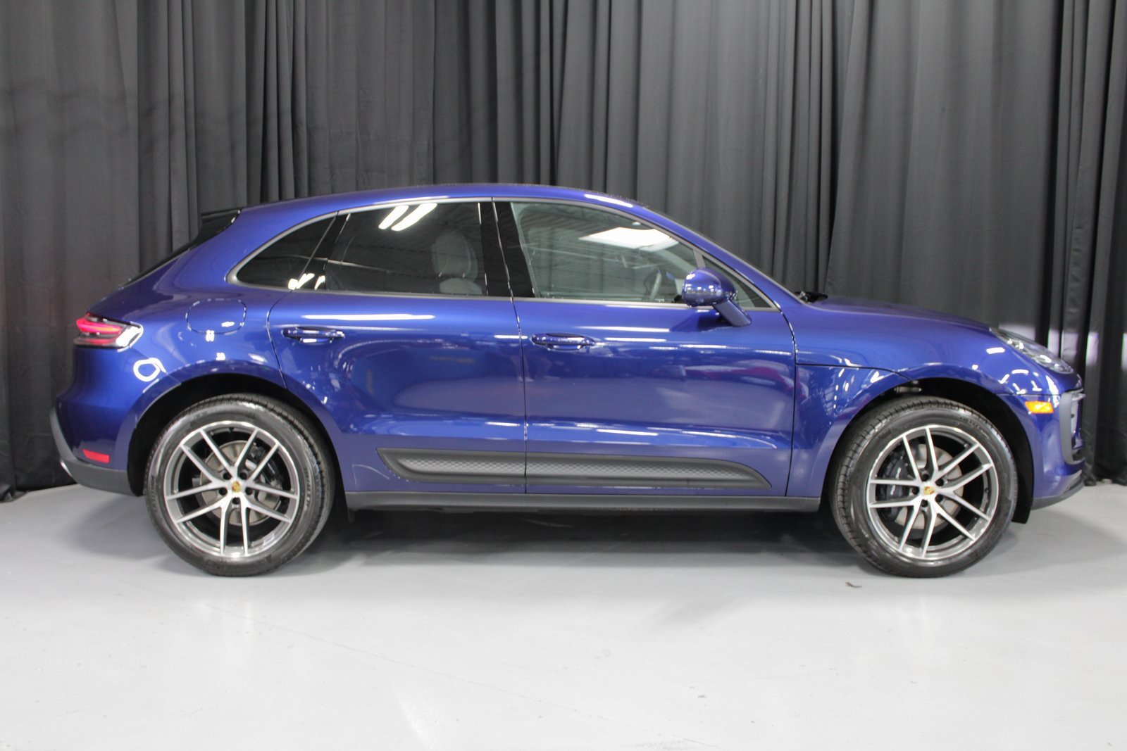 New 2026 Porsche Macan image 8