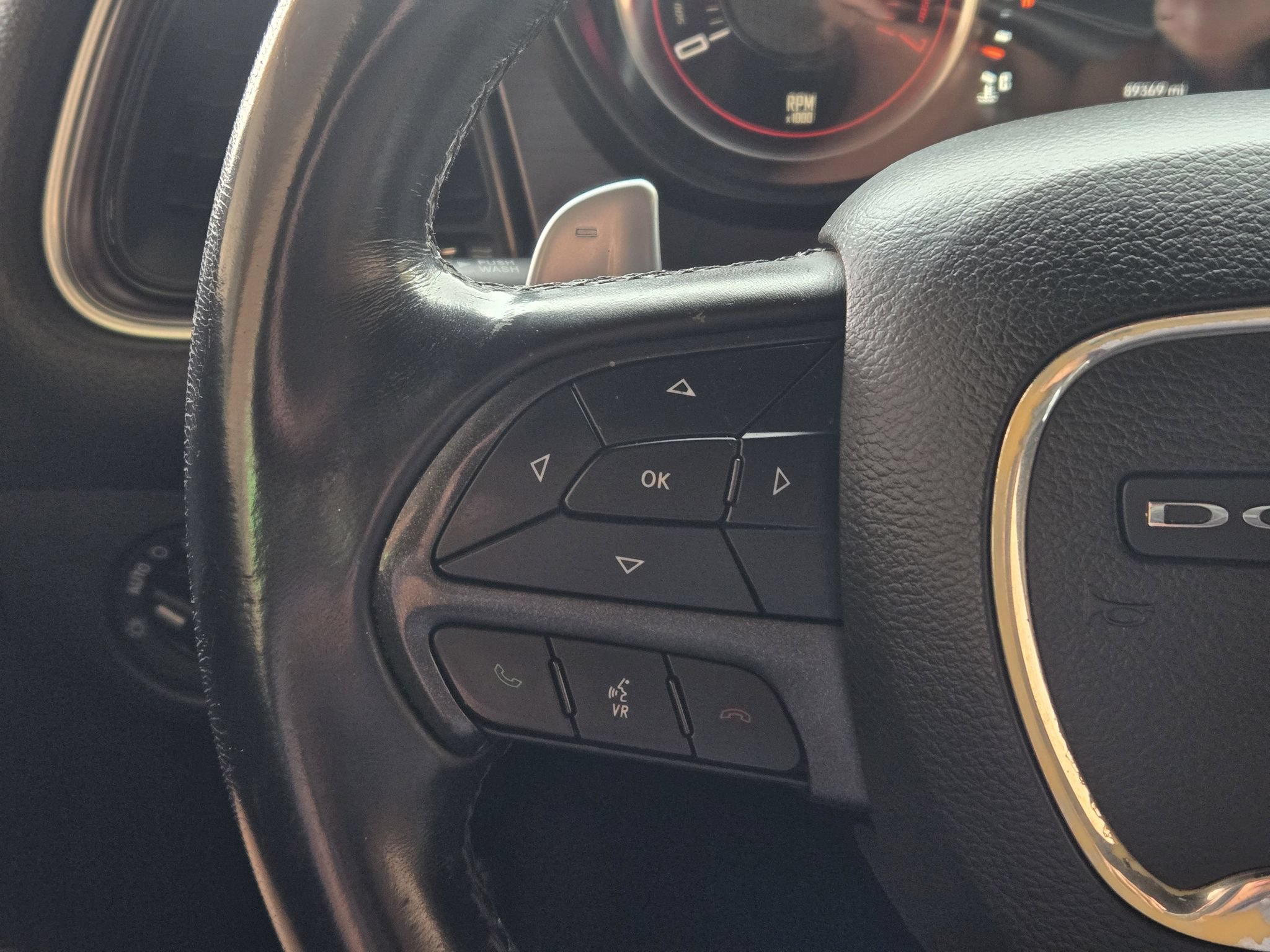 Used 2018 Dodge Challenger SXT RWD image 29