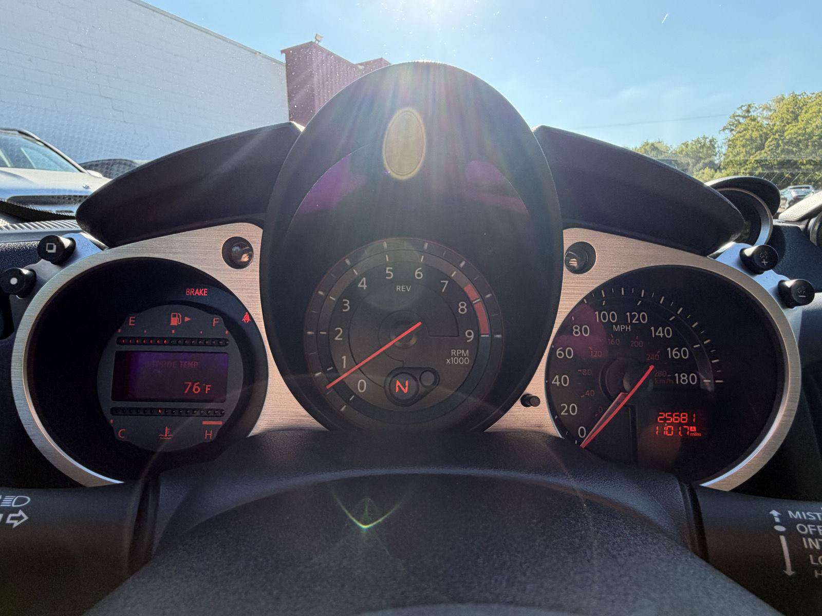 Used 2017 Nissan 370Z Coupe RWD image 16