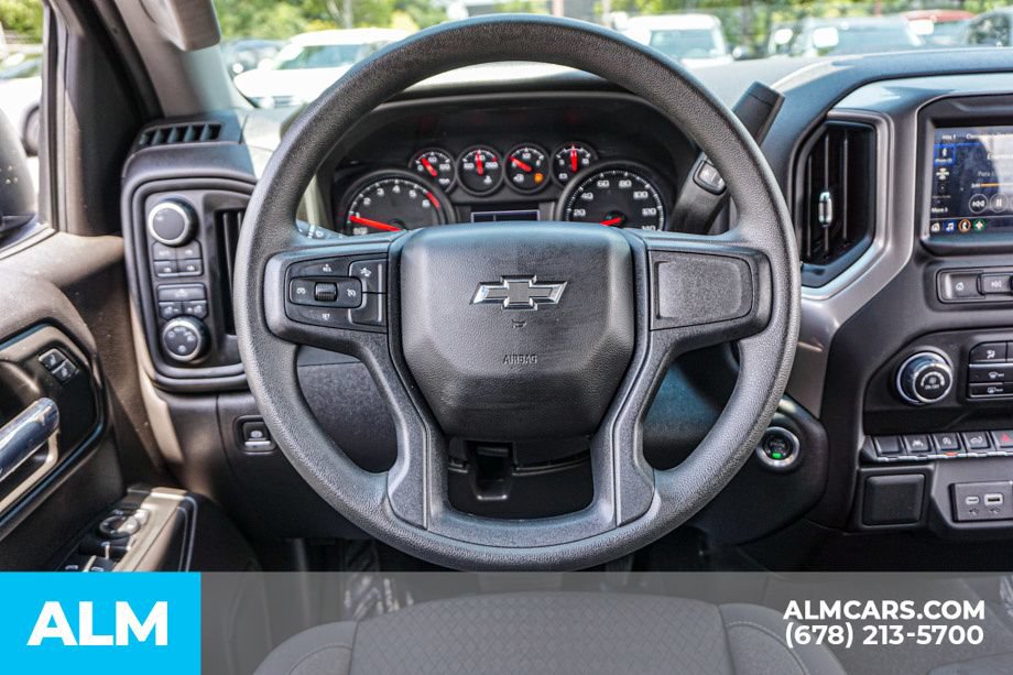Used 2024 Chevrolet Silverado 1500 Custom Trail Boss w/ Dark Appearance Package AWD/4WD image 27