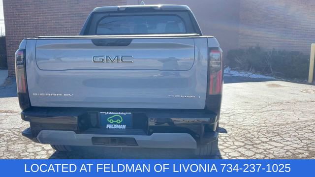 Used 2024 GMC Sierra EV Denali image 7