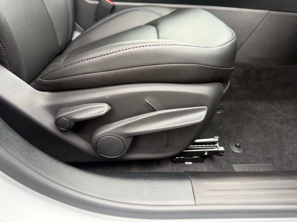 New 2026 Jeep Compass Limited image 52