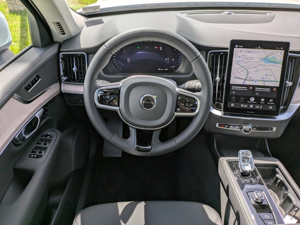 New 2026 Volvo XC90 B5 Core AWD/4WD image 16