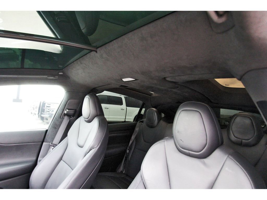 Used 2022 Tesla Model X AWD/4WD image 25