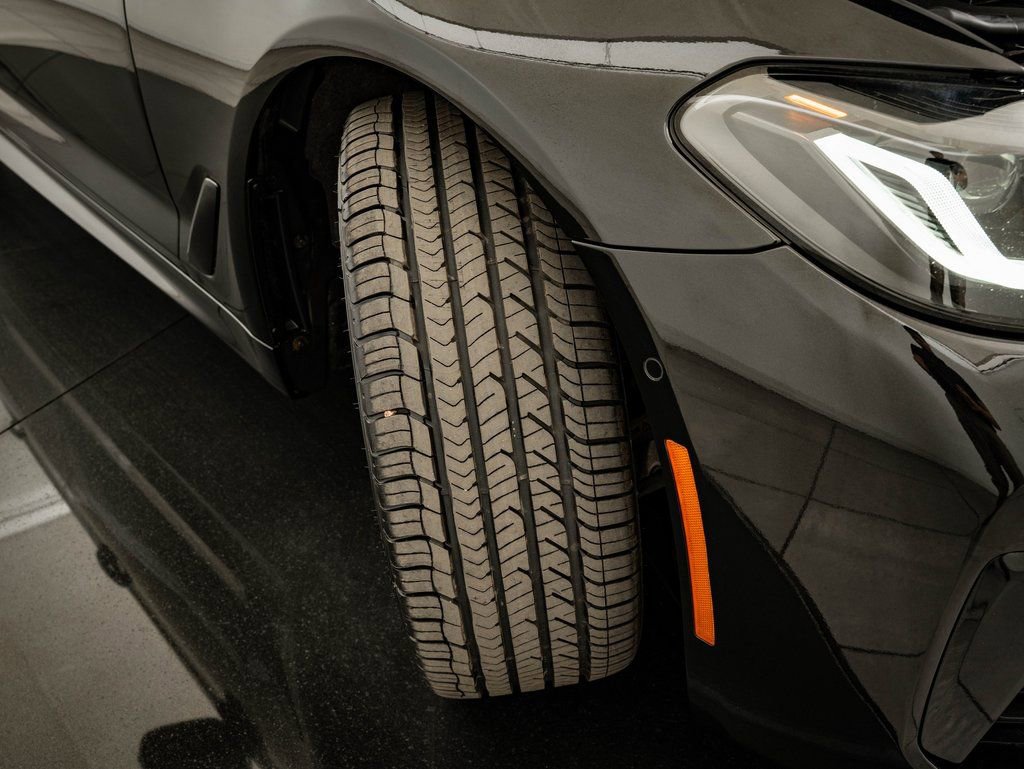 Used 2023 BMW 540i xDrive w/ Executive Package image 55