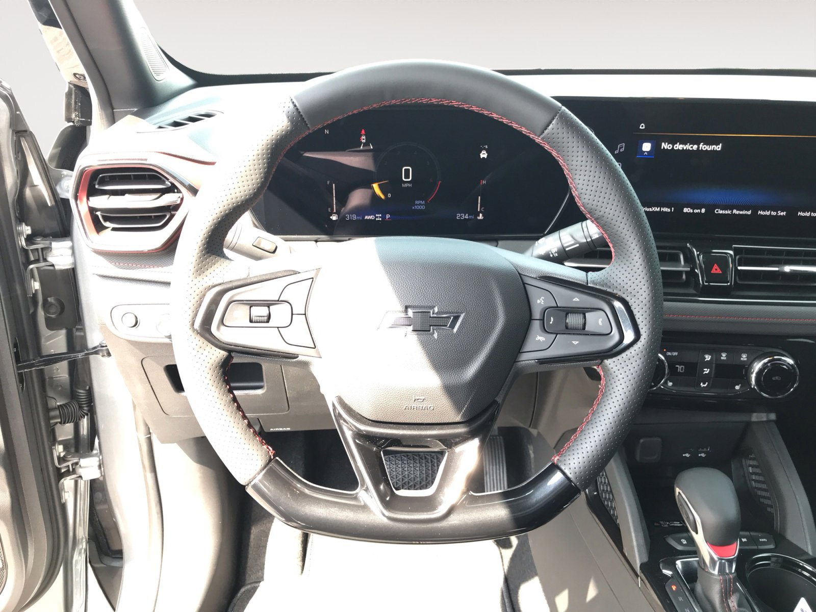 New 2025 Chevrolet TrailBlazer RS w/ Convenience Package image 12