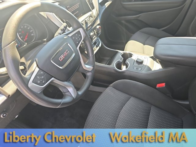 Used 2023 GMC Terrain SLE w/ Driver Convenience Package AWD/4WD image 15