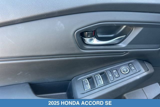 Certified 2025 Honda Accord SE image 13
