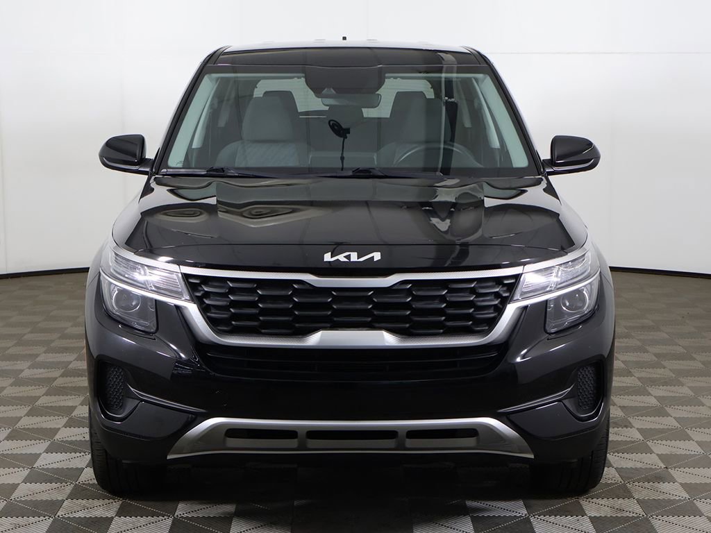 Used 2023 Kia Seltos LX image 9