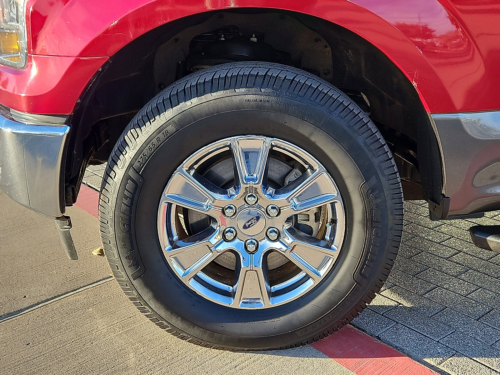 Used 2017 Ford F150 XLT w/ Equipment Group 302A Luxury image 5