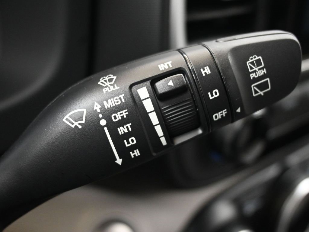 New 2026 Hyundai Venue SEL image 29