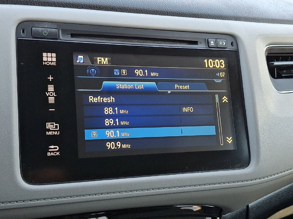 Used 2016 Honda HR-V EX image 3