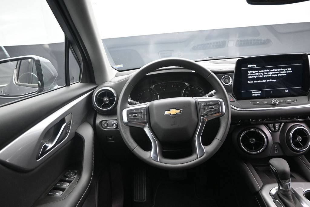 New 2026 Chevrolet Blazer LT w/ Convenience Package AWD/4WD image 29