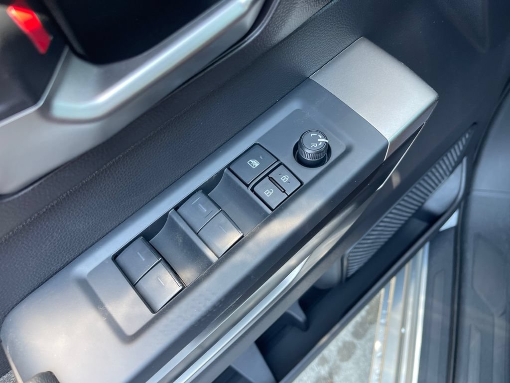 New 2026 Toyota Tundra SR5 AWD/4WD image 17
