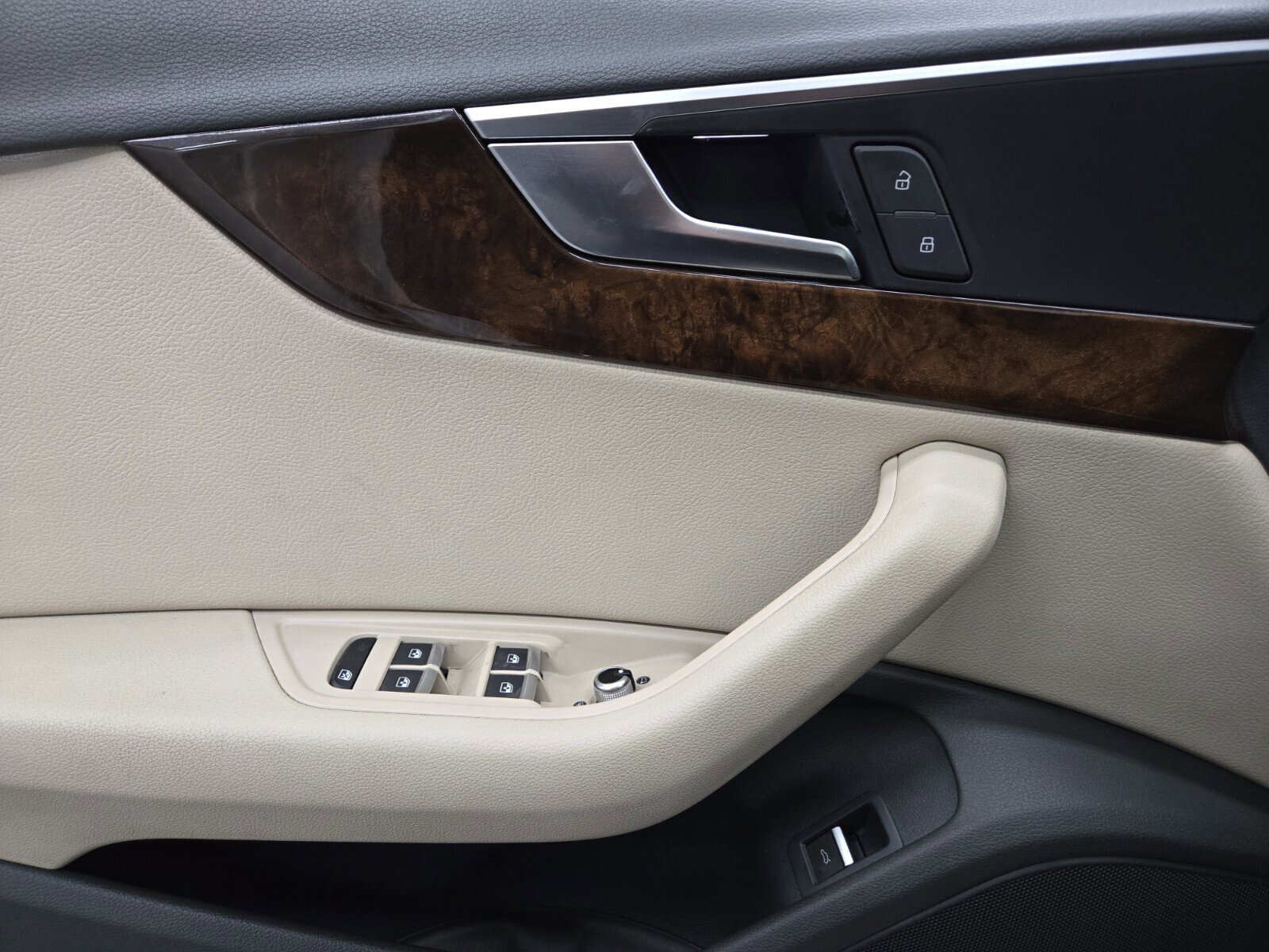 Used 2017 Audi A4 2.0T Premium w/ 18" Wheel Package image 16