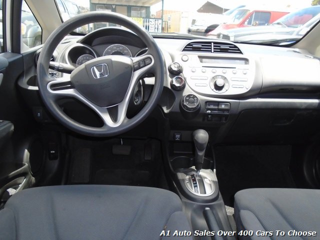 Used 2013 Honda Fit image 10
