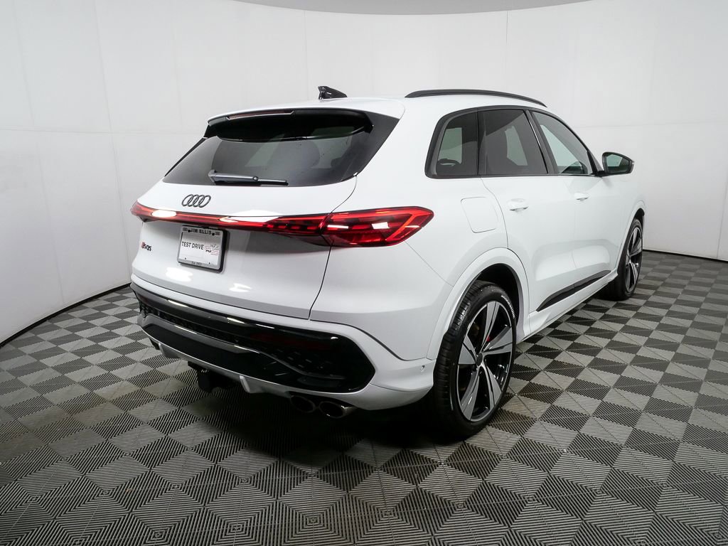 New 2026 Audi SQ5 Premium Plus image 3