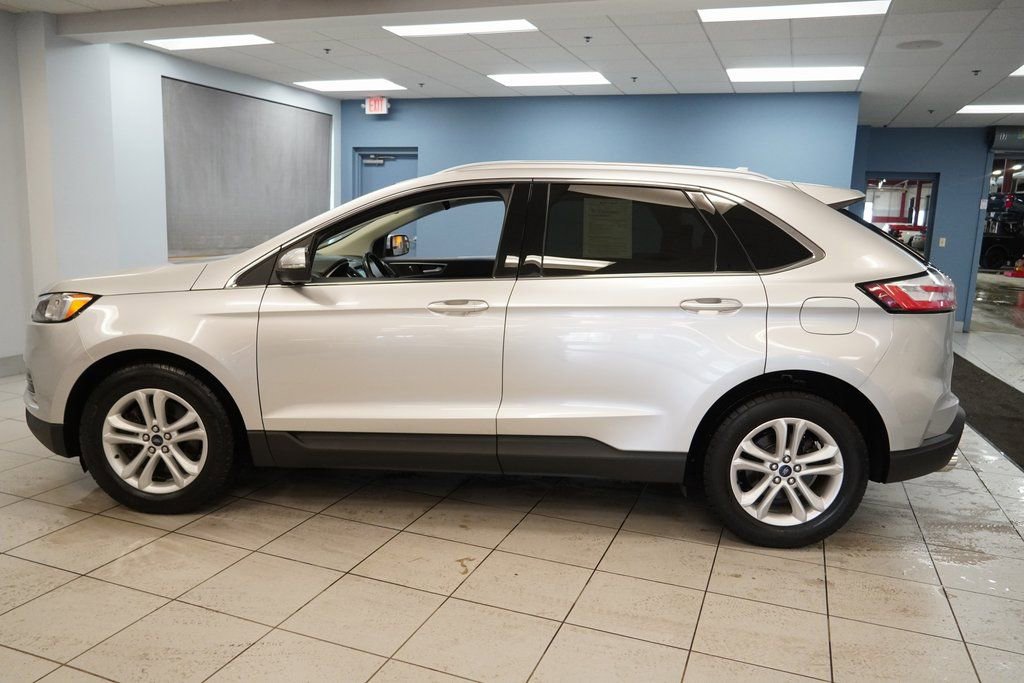 Used 2019 Ford Edge SEL image 2