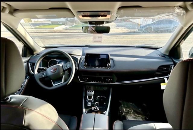 New 2026 Nissan Rogue SV image 6