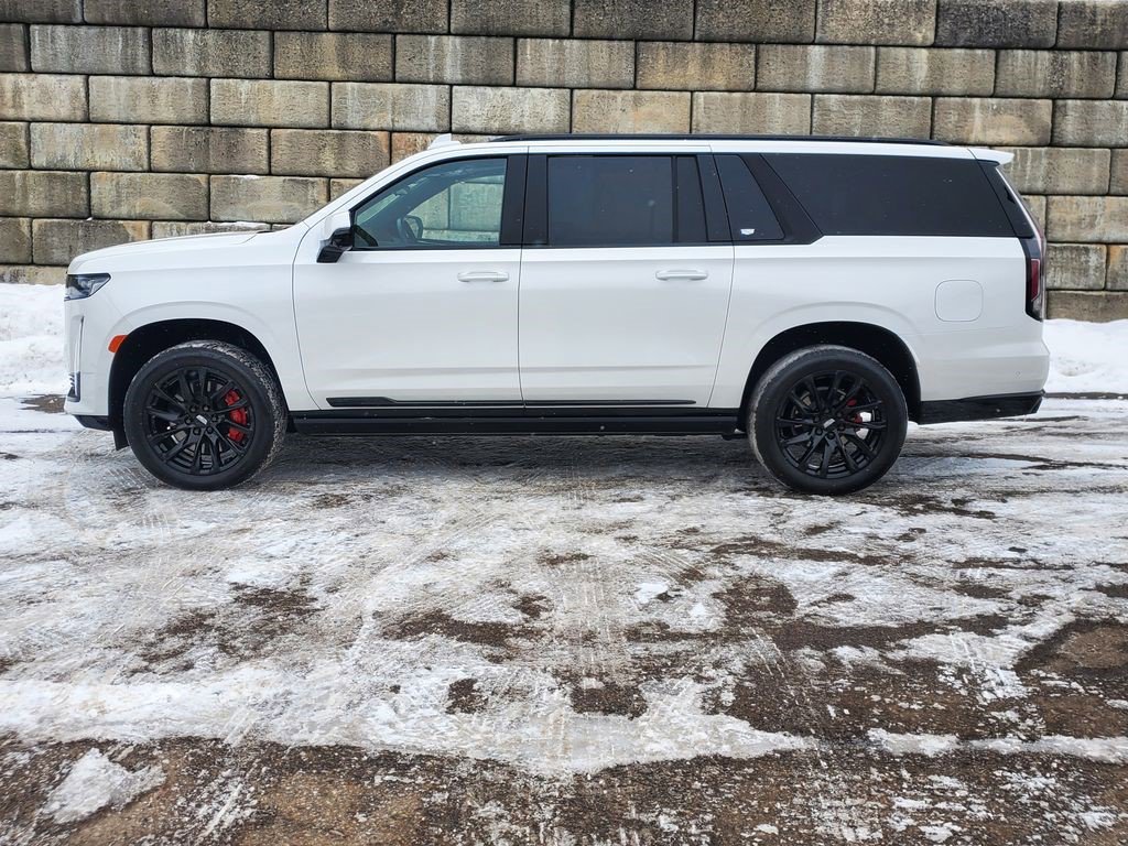 Certified 2024 Cadillac Escalade ESV Sport w/ LPO, ONYX Package image 2