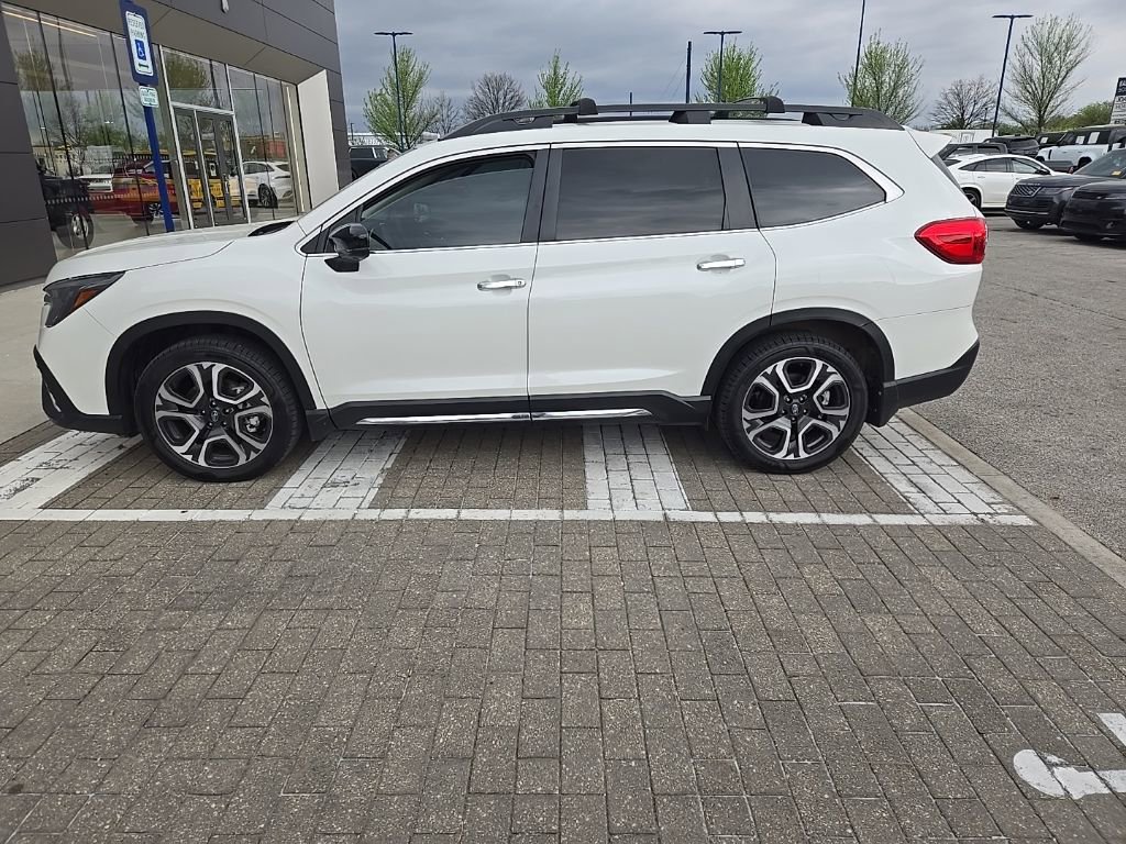 Used 2024 Subaru Ascent Touring image 8