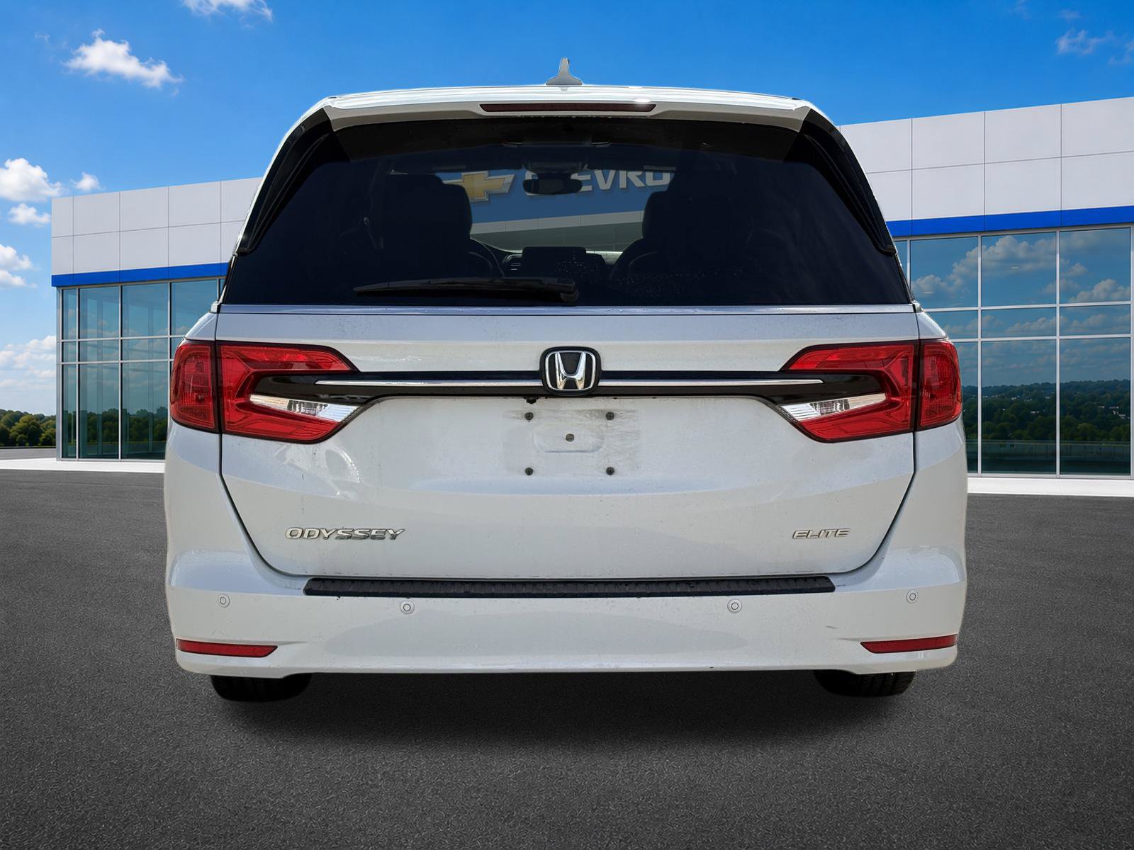 Used 2023 Honda Odyssey Elite image 6