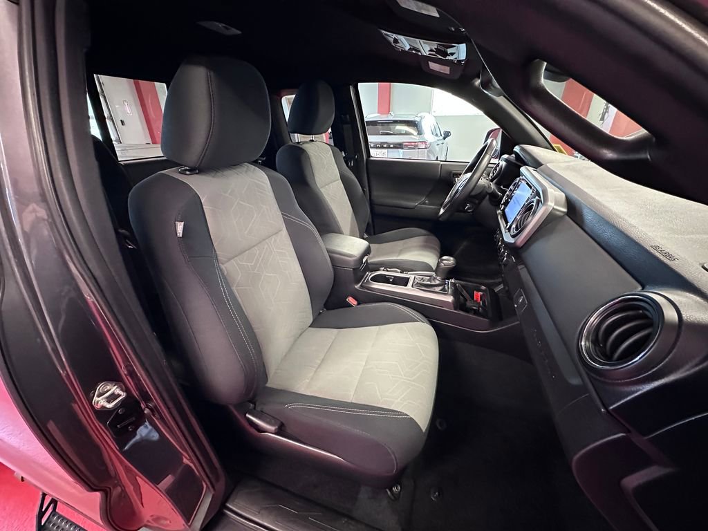 Used 2021 Toyota Tacoma TRD Off-Road w/ TRD Premium Off Road Package image 16