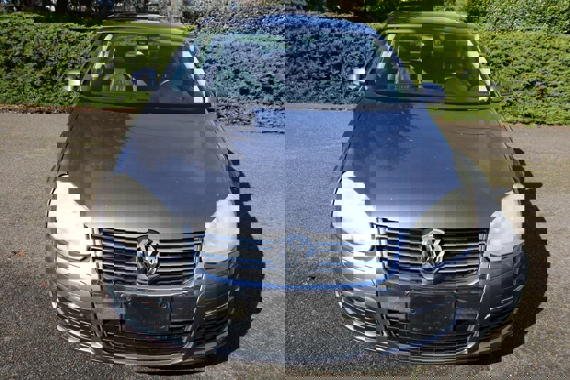 Used 2005 Volkswagen Jetta 2.5 image 10